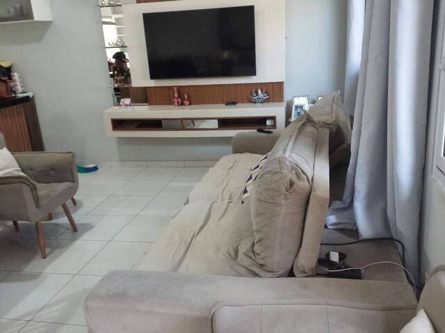 Casa para Venda em São José dos Campos - 4